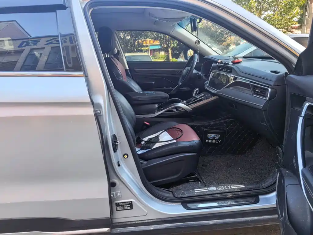 Geely Boyue — миниатюра 25