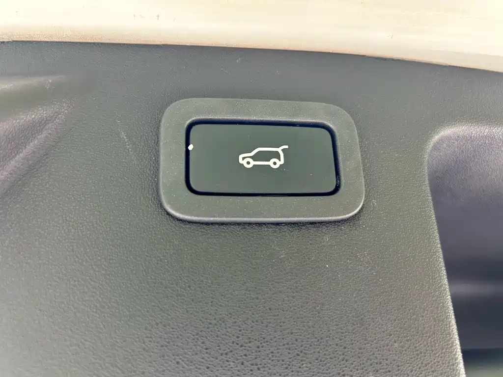 Land Rover Discovery Sport — миниатюра 11
