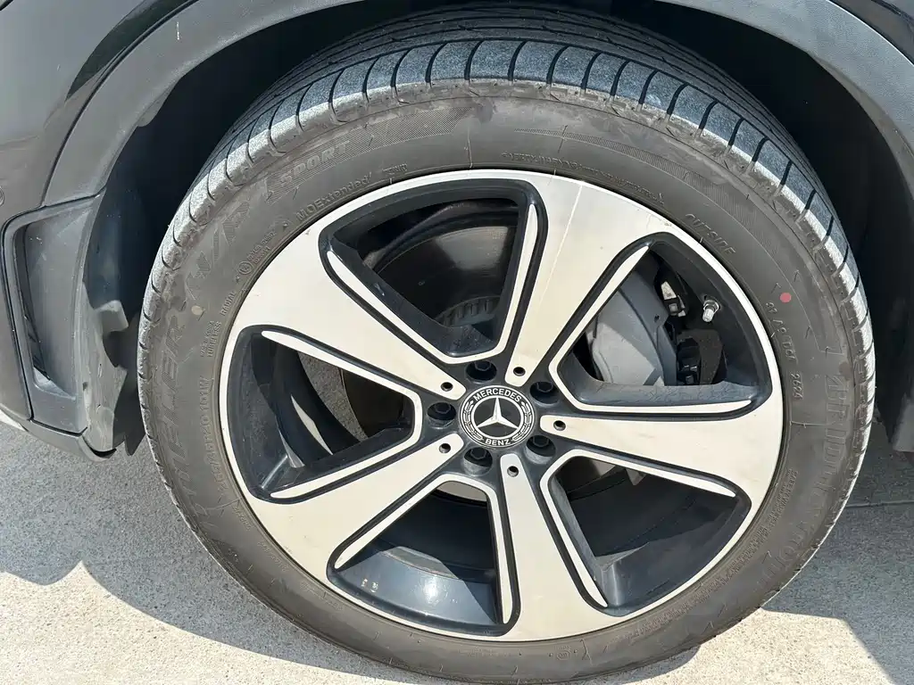 Mercedes-Benz GLC — миниатюра 22