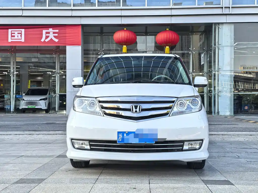 Honda Elysion — миниатюра 2
