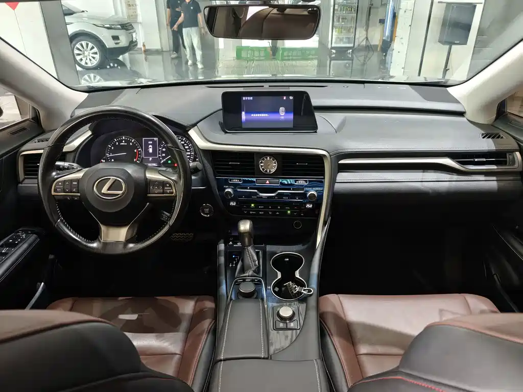 Lexus RX — миниатюра 12