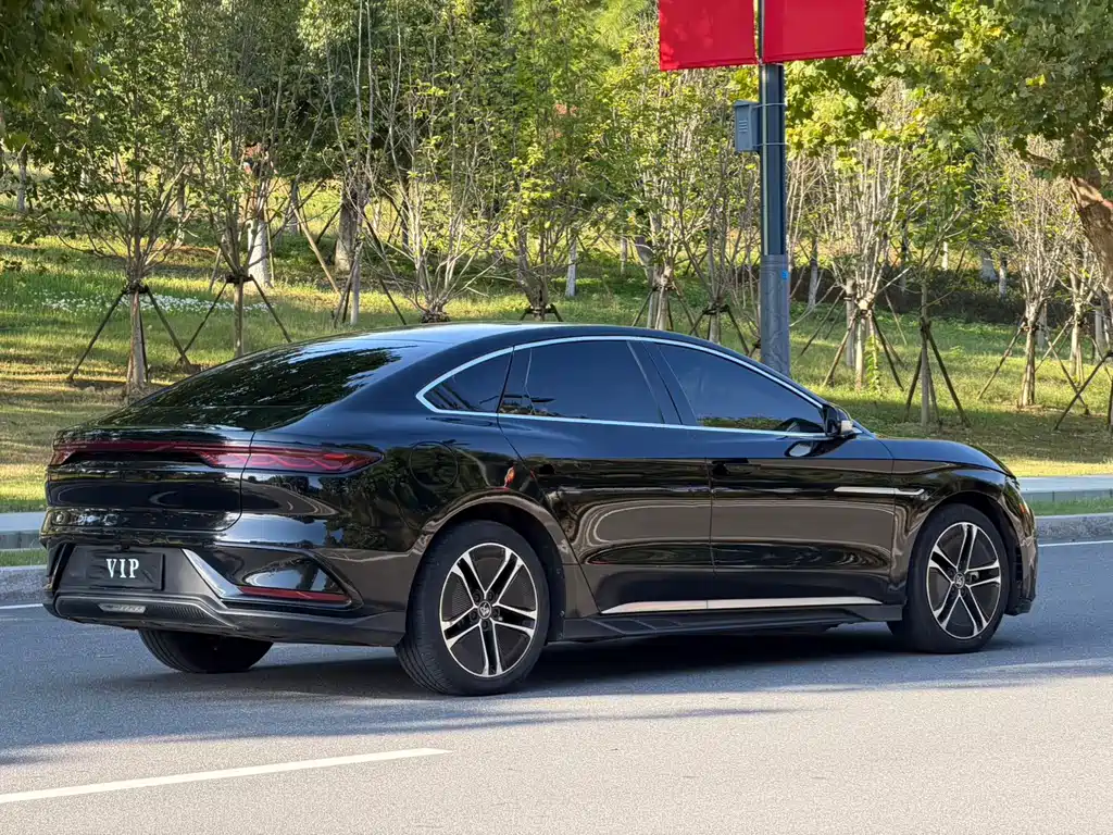 BYD Han — миниатюра 4
