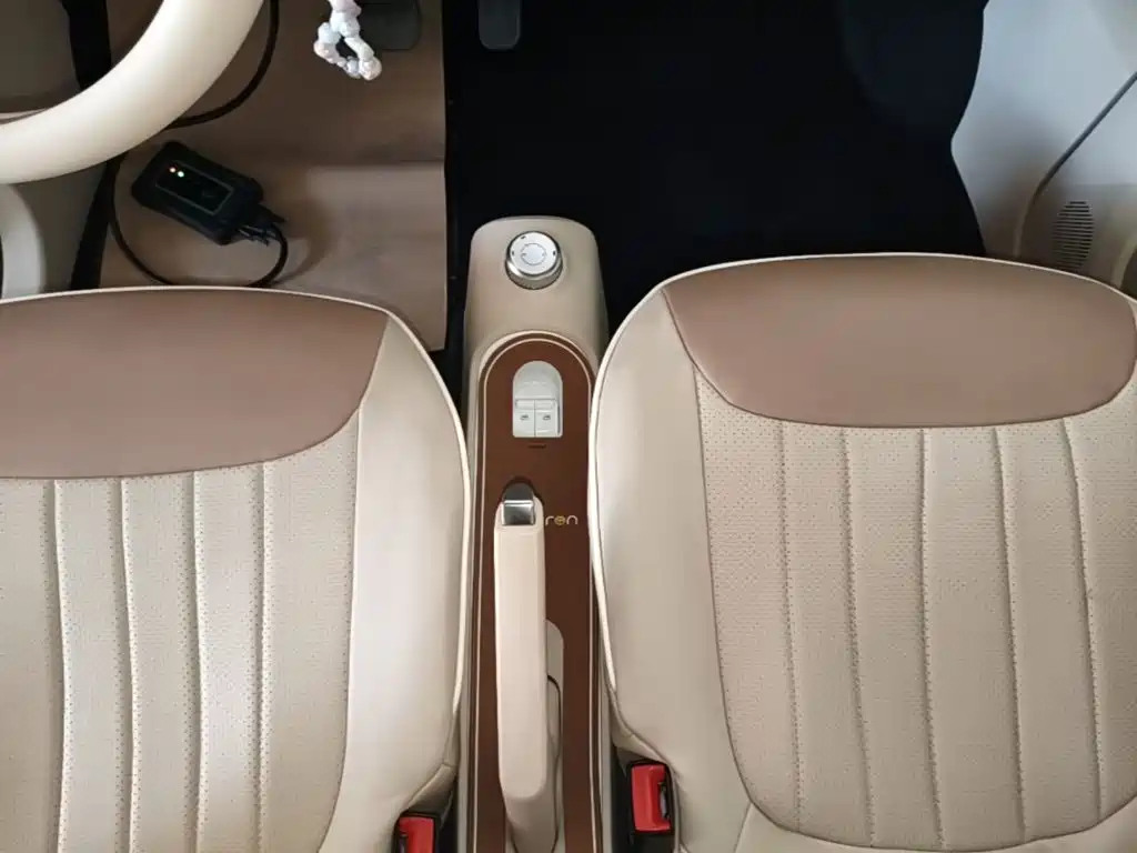 Wuling MINIEV — миниатюра 14