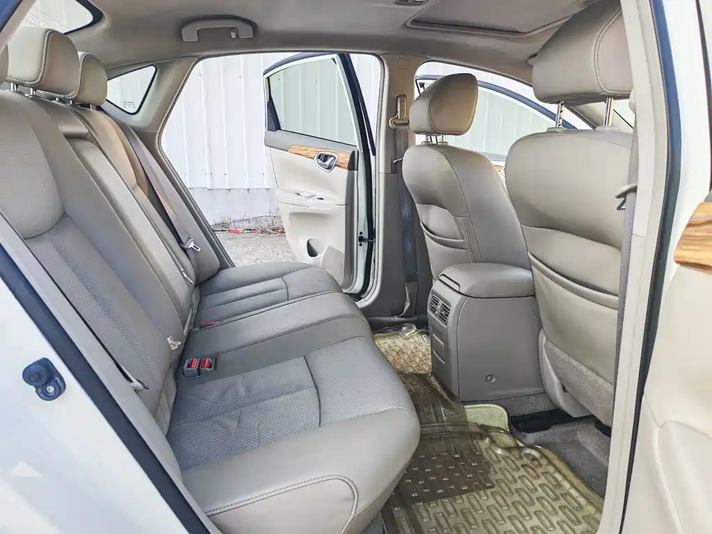Nissan Sylphy — миниатюра 9