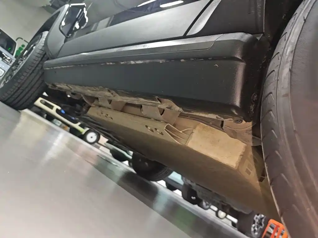 Baojun Yueye — миниатюра 22