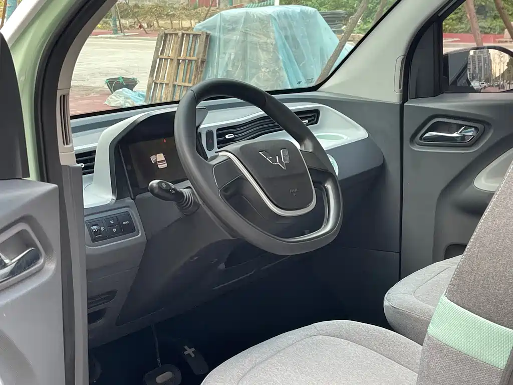 Wuling MINIEV — миниатюра 7