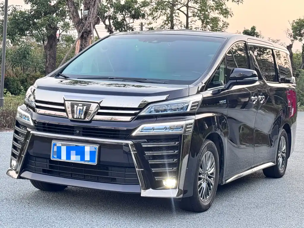 Toyota Vellfire 2021