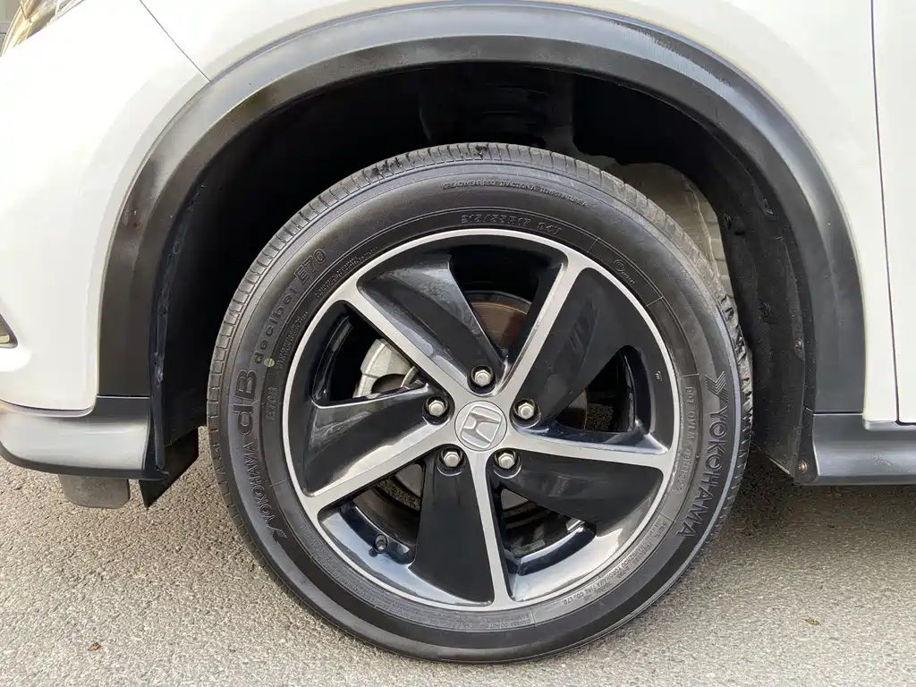 Honda Vezel — миниатюра 4
