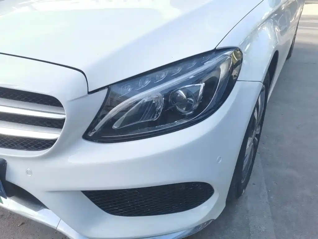 Mercedes-Benz C-Class — миниатюра 24