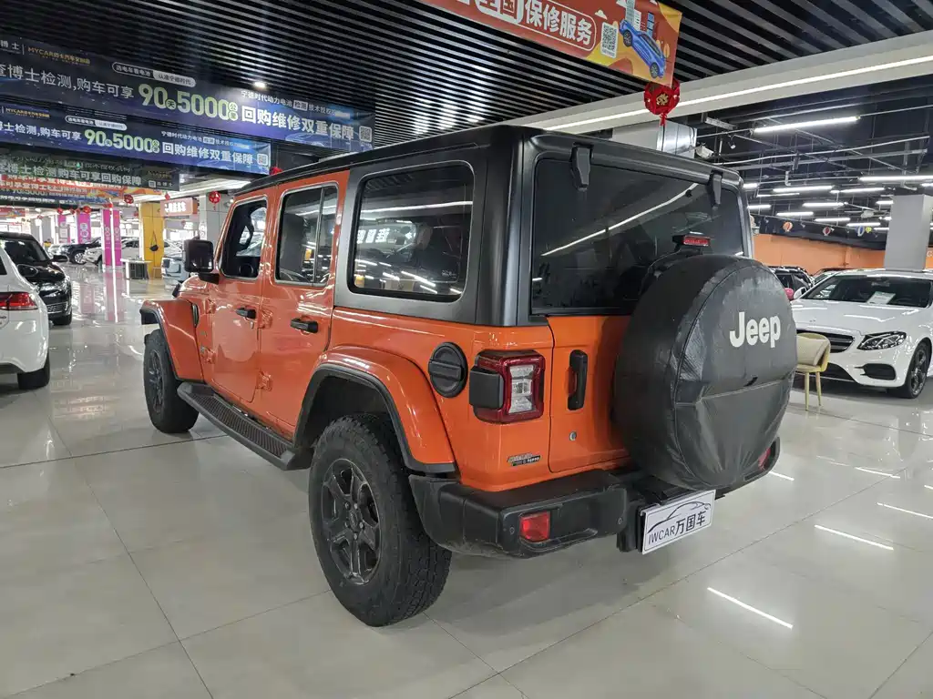 Jeep Wrangler — миниатюра 8