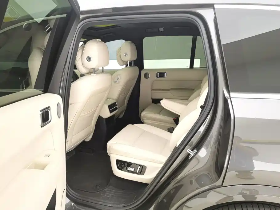 Li Auto Li L8 — миниатюра 11