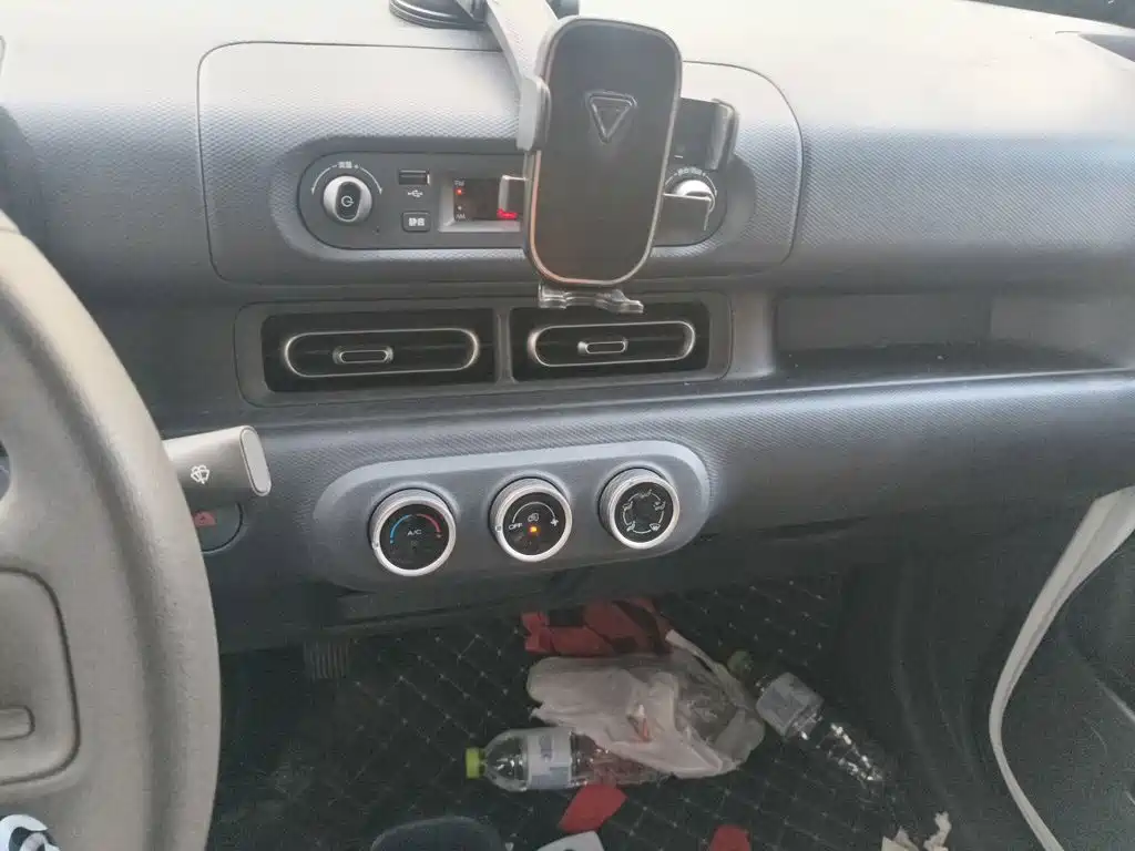 Wuling Zhiguang EV — миниатюра 9