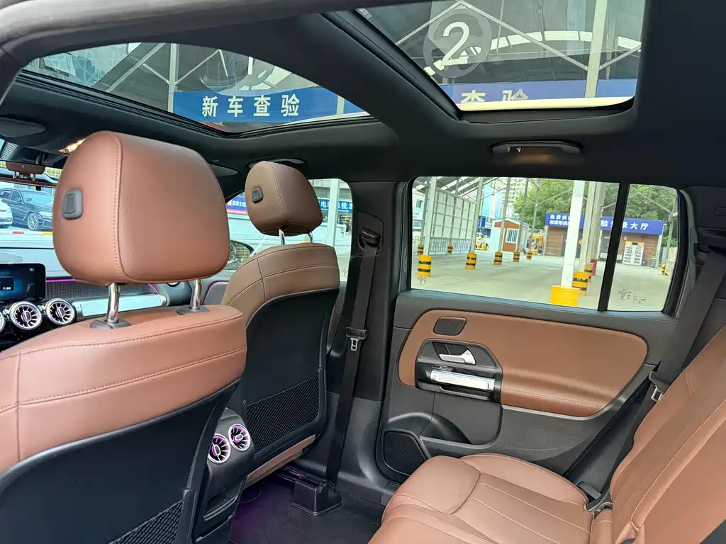 Mercedes-Benz GLB — миниатюра 5