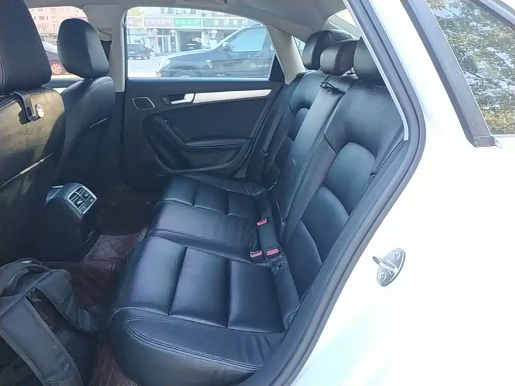 Audi A4L — миниатюра 17