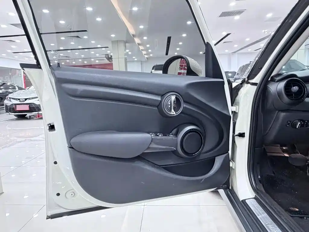 MINI Mini — миниатюра 9