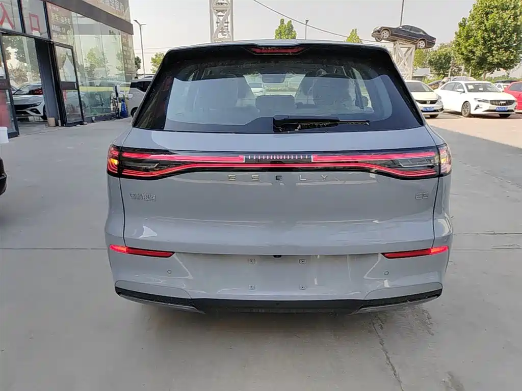 Geely Galaxy Galaxy E5 E5 2026 530km