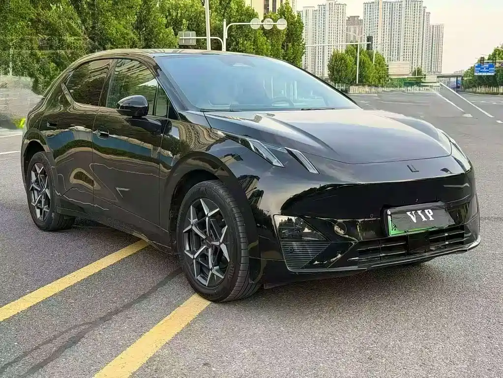 Lynk & Co 20 — миниатюра 3