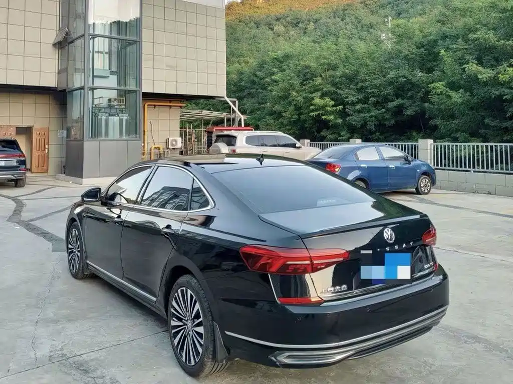Volkswagen Passat — миниатюра 9