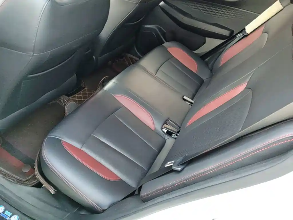 Geely Vision X3 — миниатюра 17