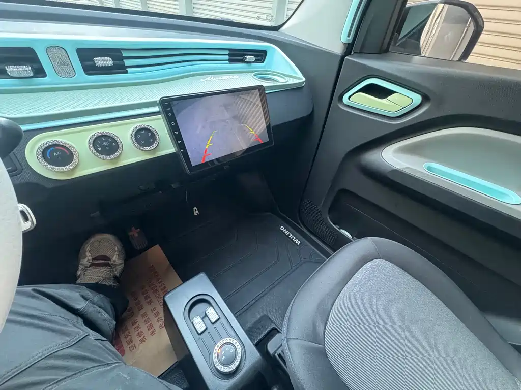 Wuling MINIEV — миниатюра 15