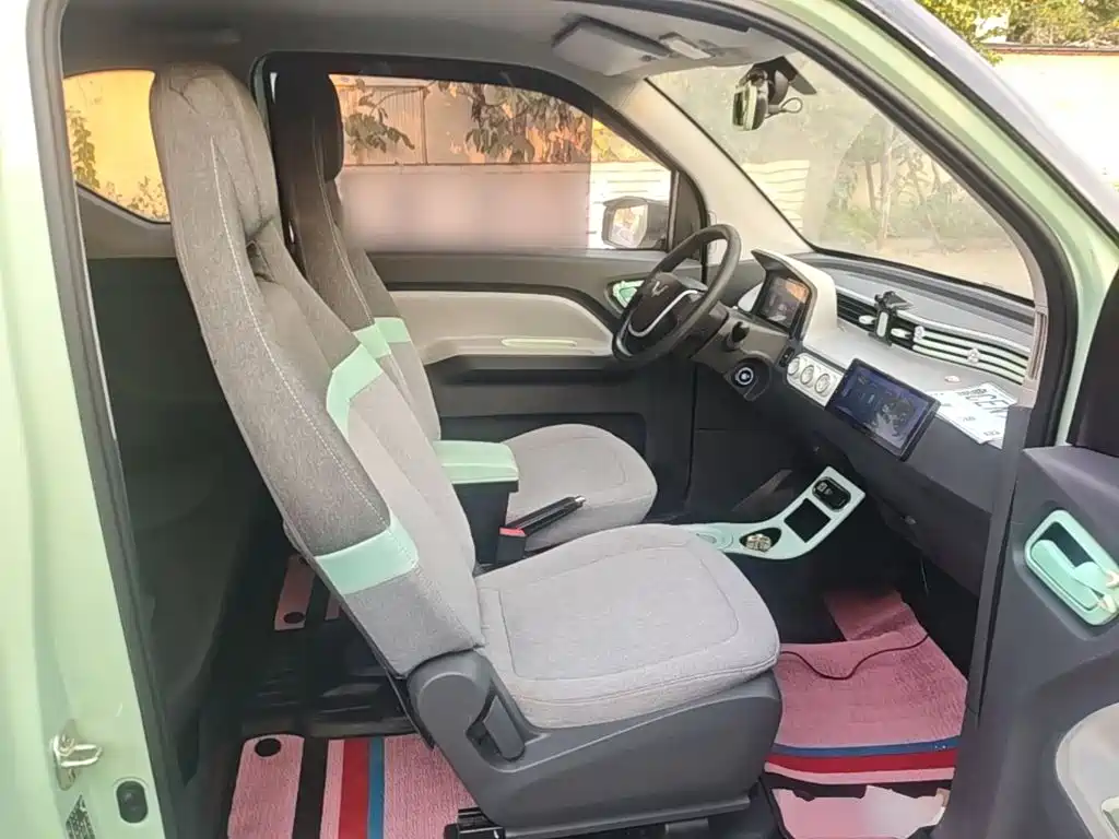 Wuling MINIEV — миниатюра 25
