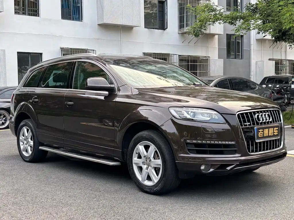 Audi Q7 — миниатюра 2
