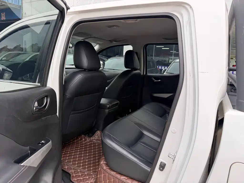 Dongfeng Rich — миниатюра 7