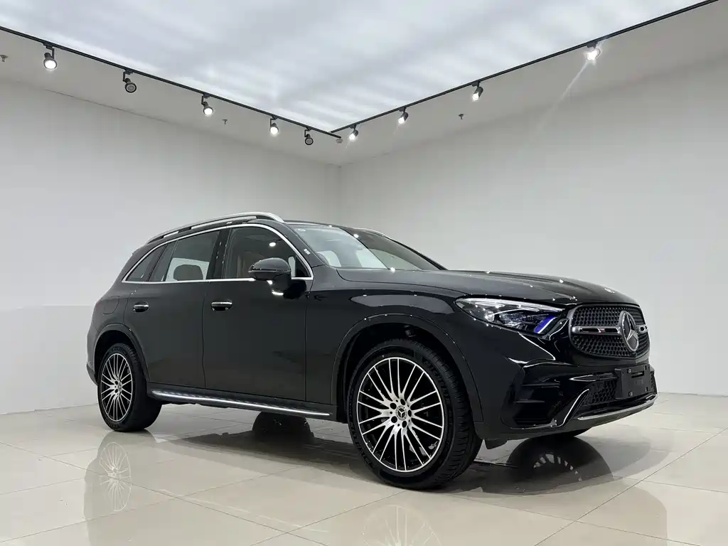 Mercedes-Benz GLC 2025 GLC 300 L 4MATIC Luxury 5 мест