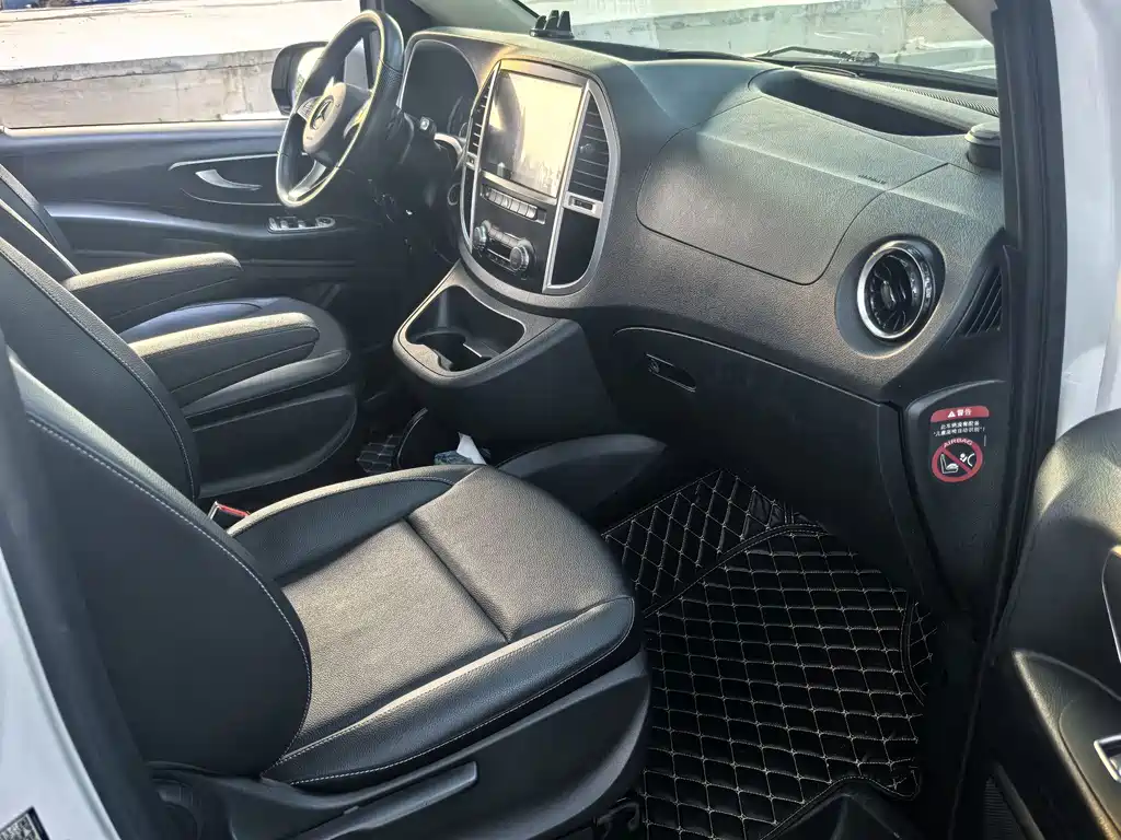 Mercedes-Benz Vito — миниатюра 17
