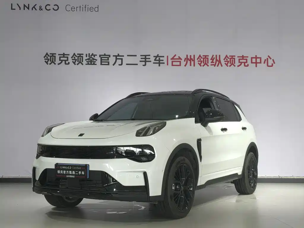 Купить Lynk & Co 01