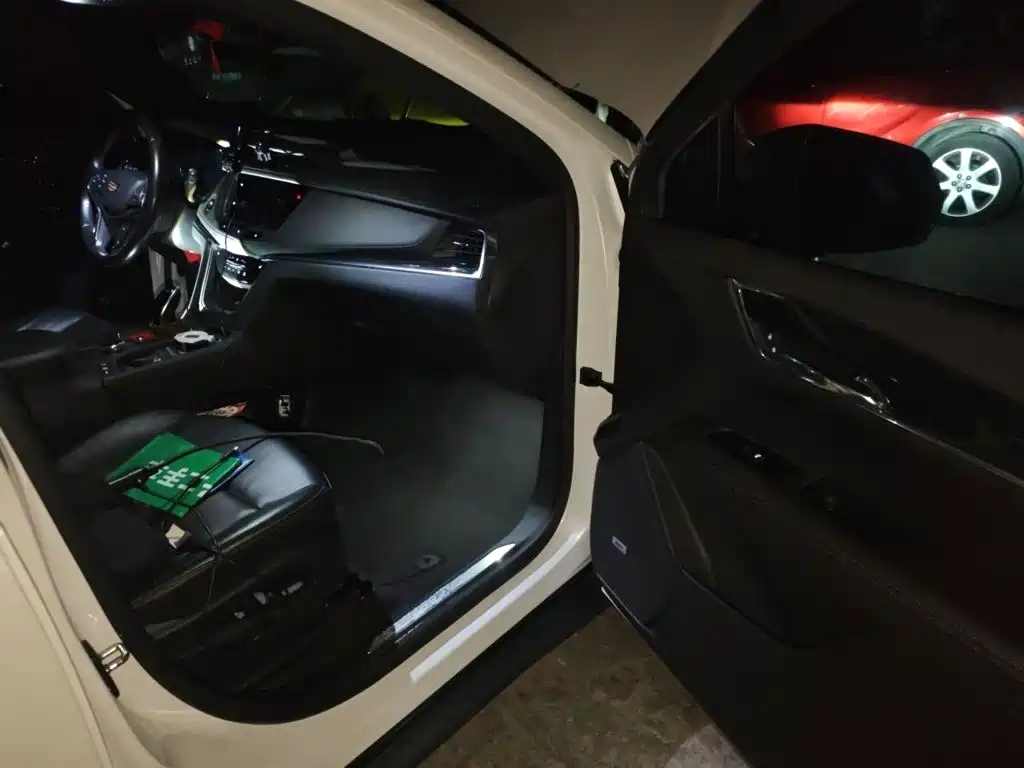 Cadillac XT5 — миниатюра 17