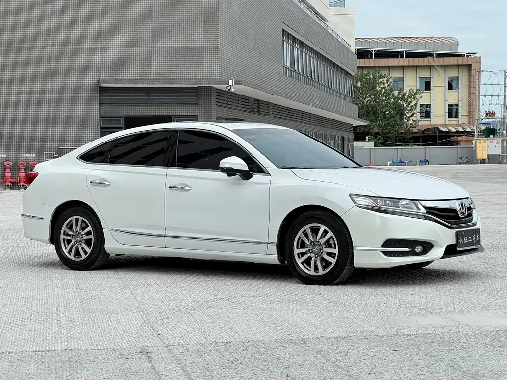 Honda Spirior — миниатюра 3