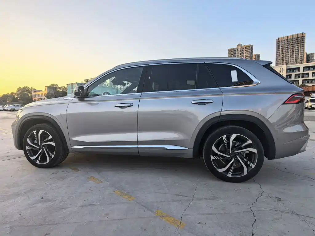 Geely Xingyue L — миниатюра 10