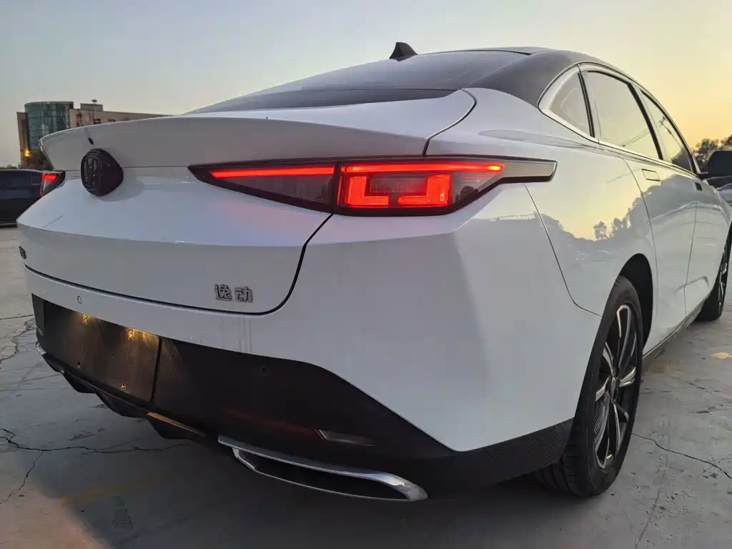 Changan Eado — миниатюра 5