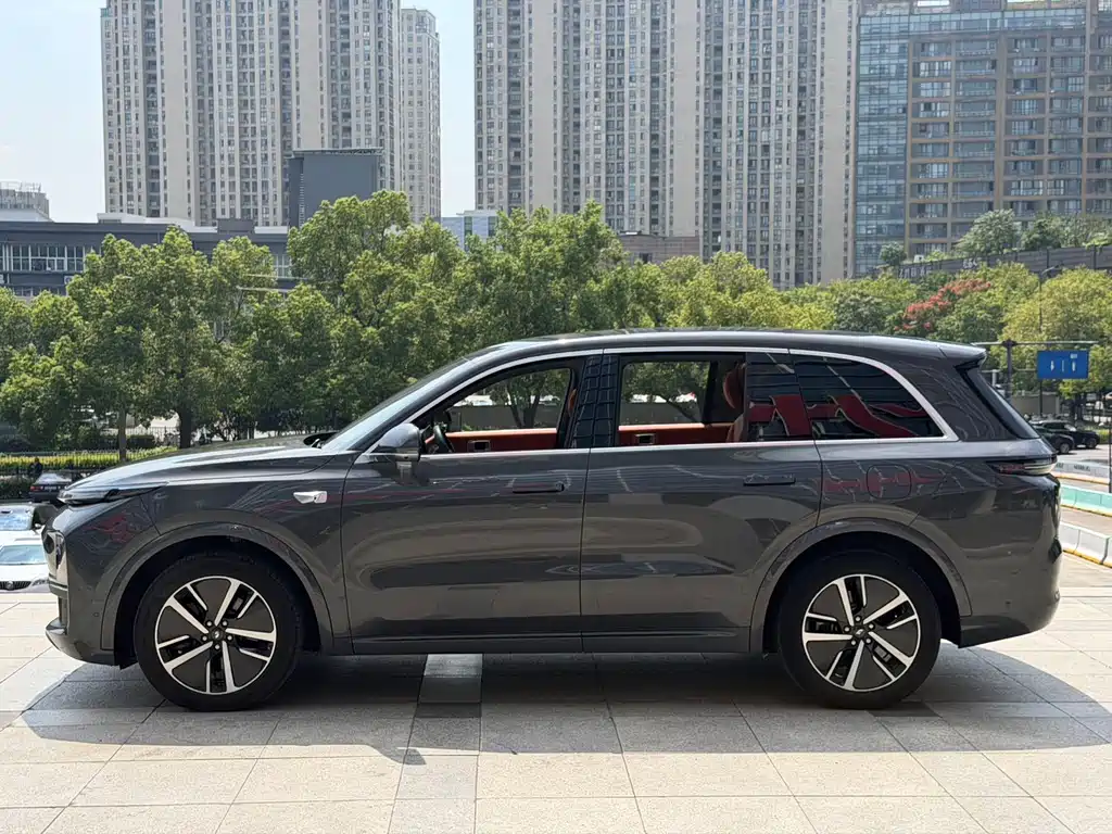Li Auto Li L8 — миниатюра 3