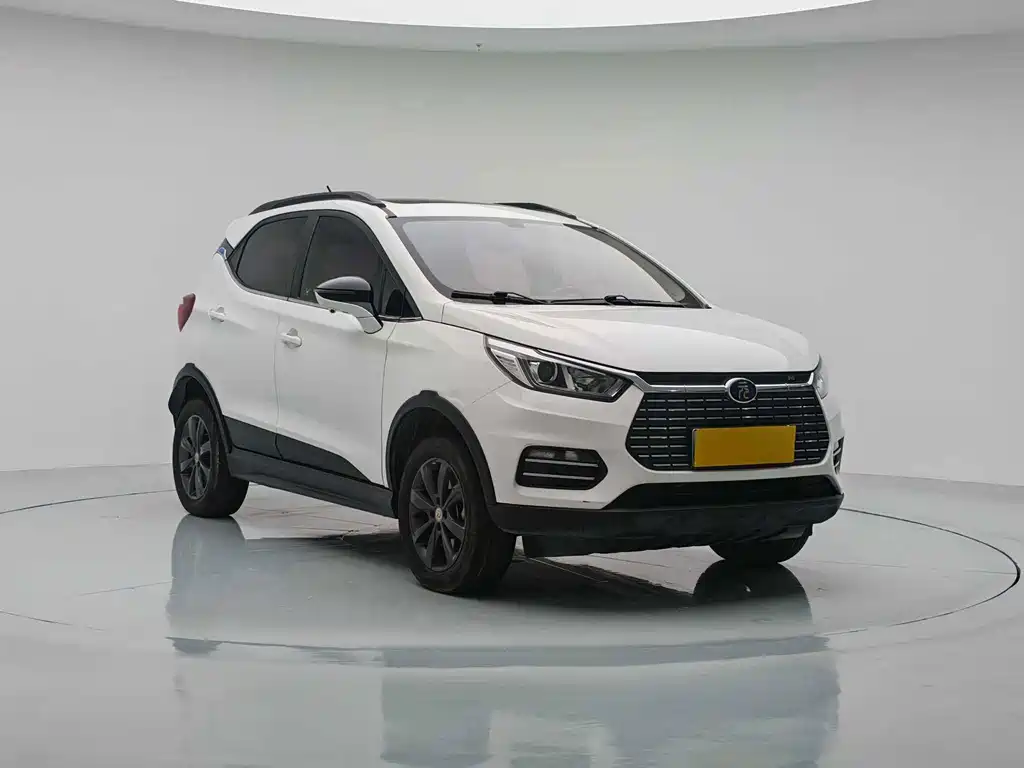 BYD Yuan EV — миниатюра 3