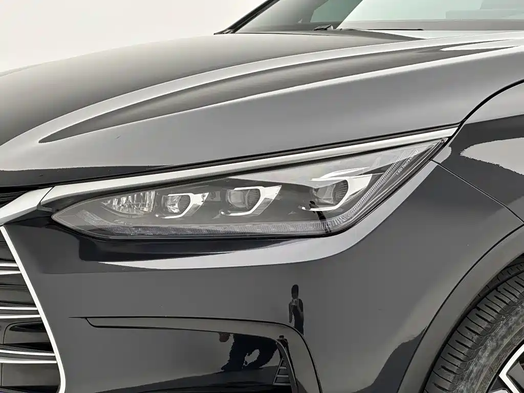 BYD Tang New Energy — миниатюра 27
