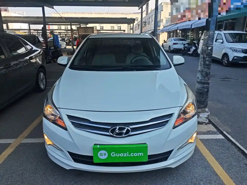 Hyundai Verna — миниатюра 3