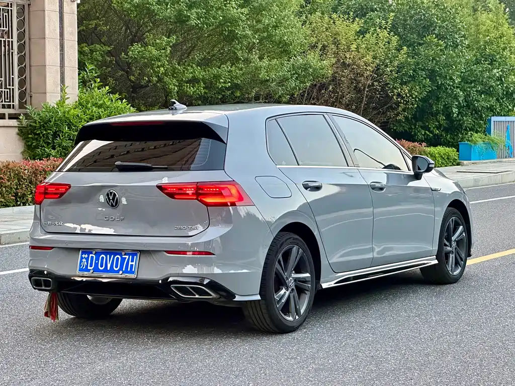 Volkswagen Golf — миниатюра 6