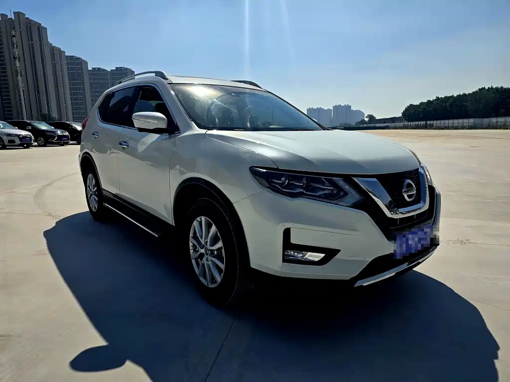 Nissan X-Trail — миниатюра 2