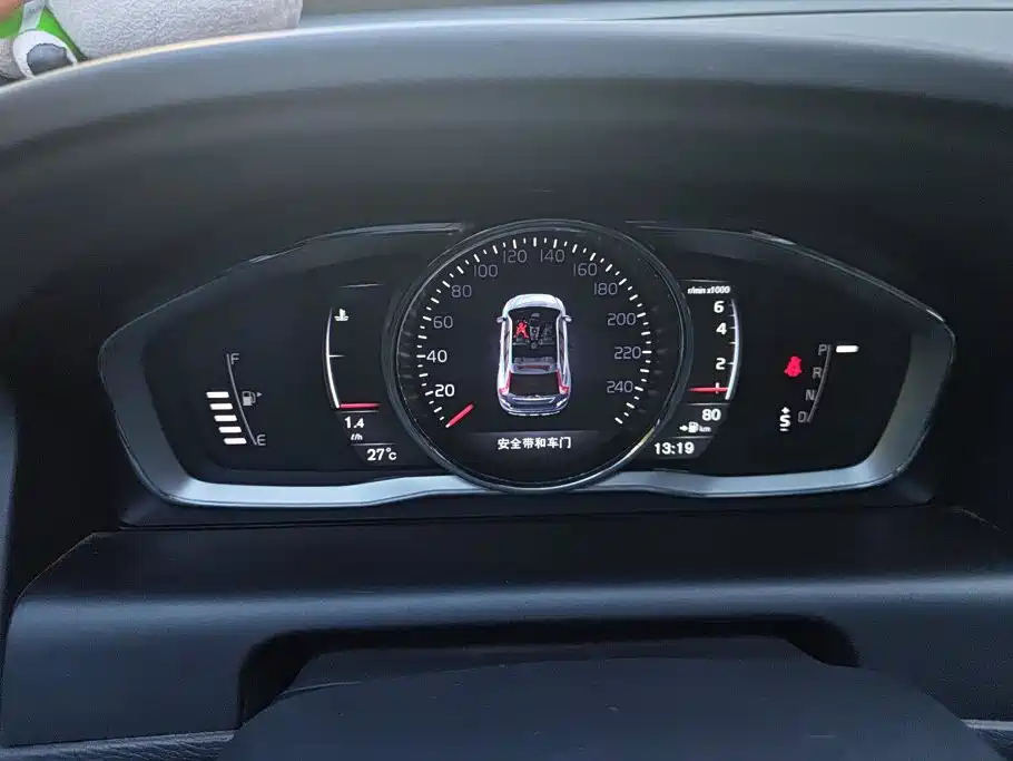 Volvo XC60 — миниатюра 14