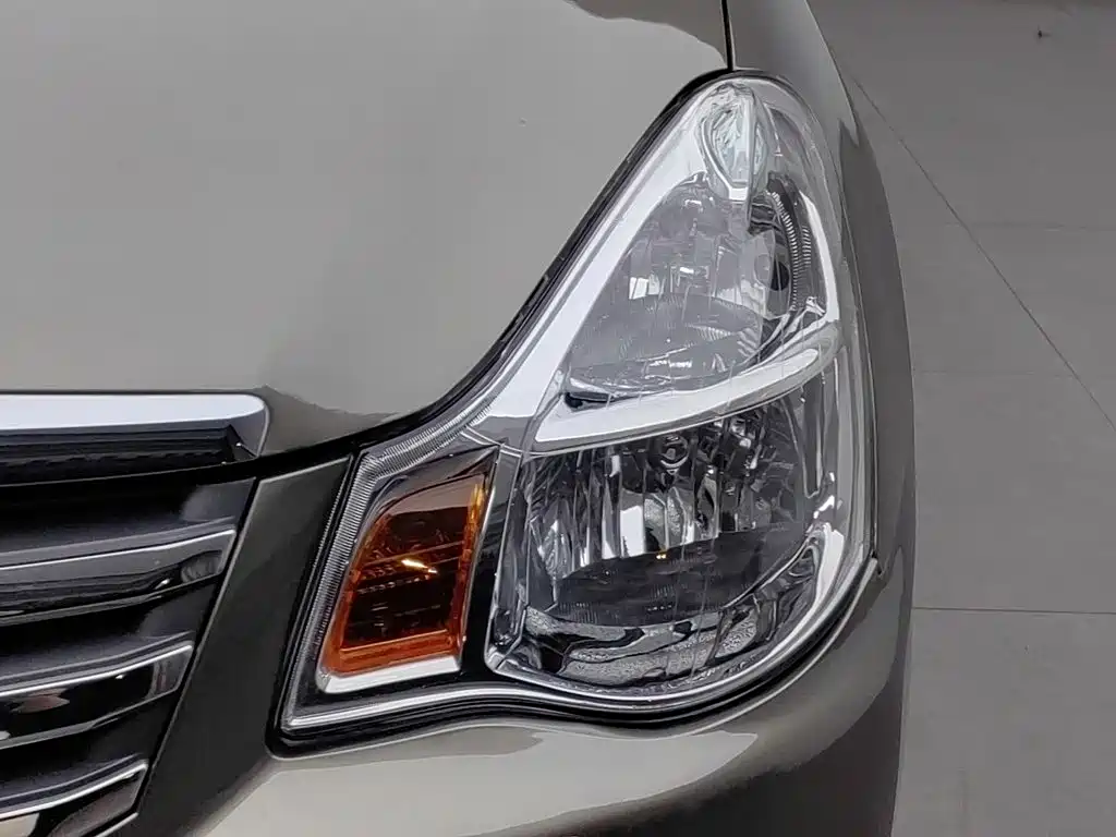 Nissan Sylphy — миниатюра 7
