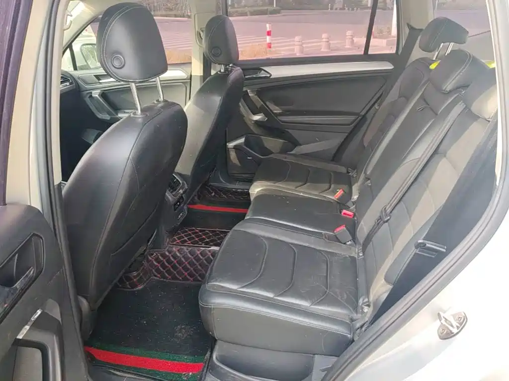 Volkswagen Tiguan L — миниатюра 17