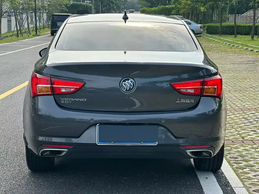 Buick Verano — миниатюра 8
