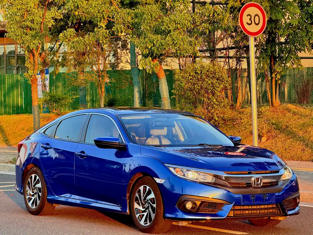 Honda Civic — миниатюра 3