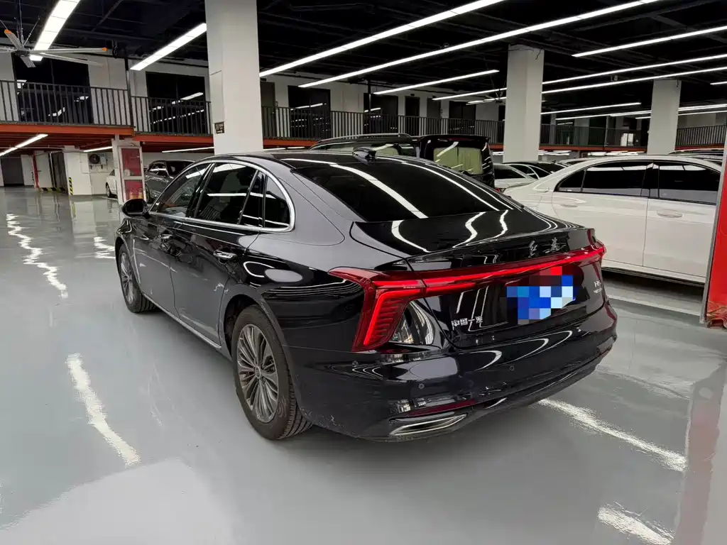 Hongqi Hongqi H5 — миниатюра 4