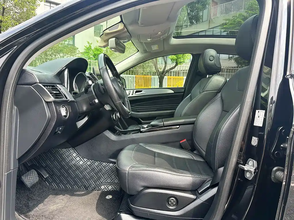 Mercedes-Benz GLE Coupe — миниатюра 14