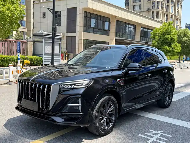 2023 Hongqi HS5