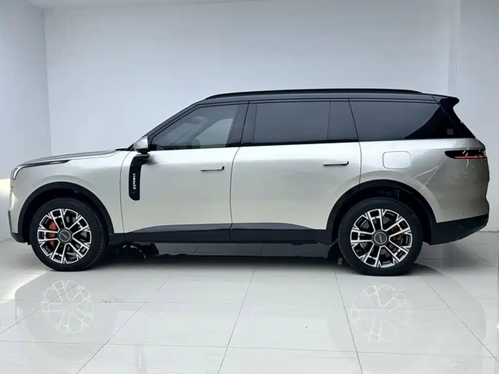 Lynk & Co 900 — миниатюра 7