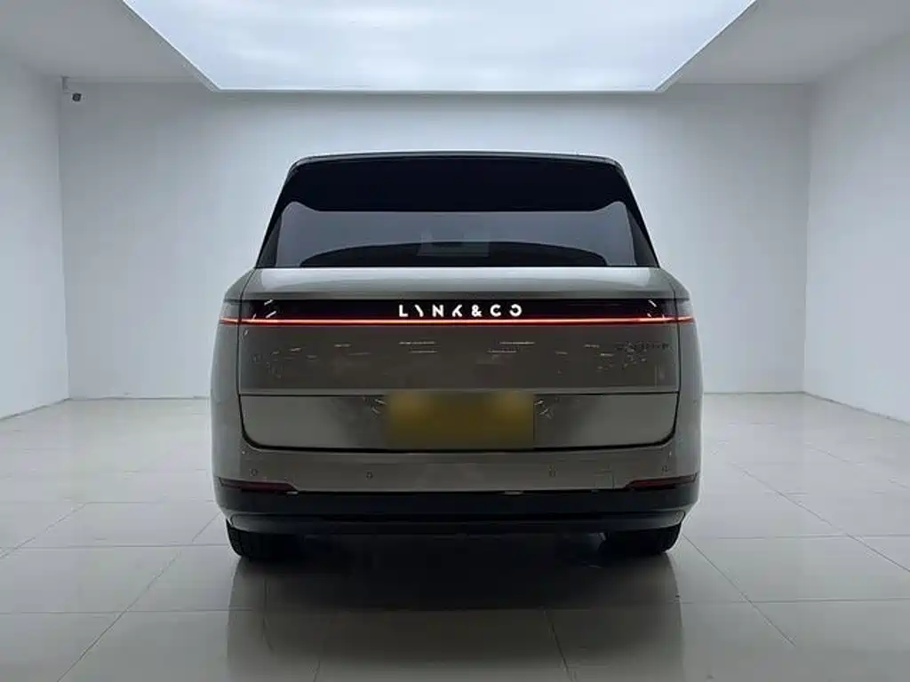 Lynk & Co 900 — миниатюра 10